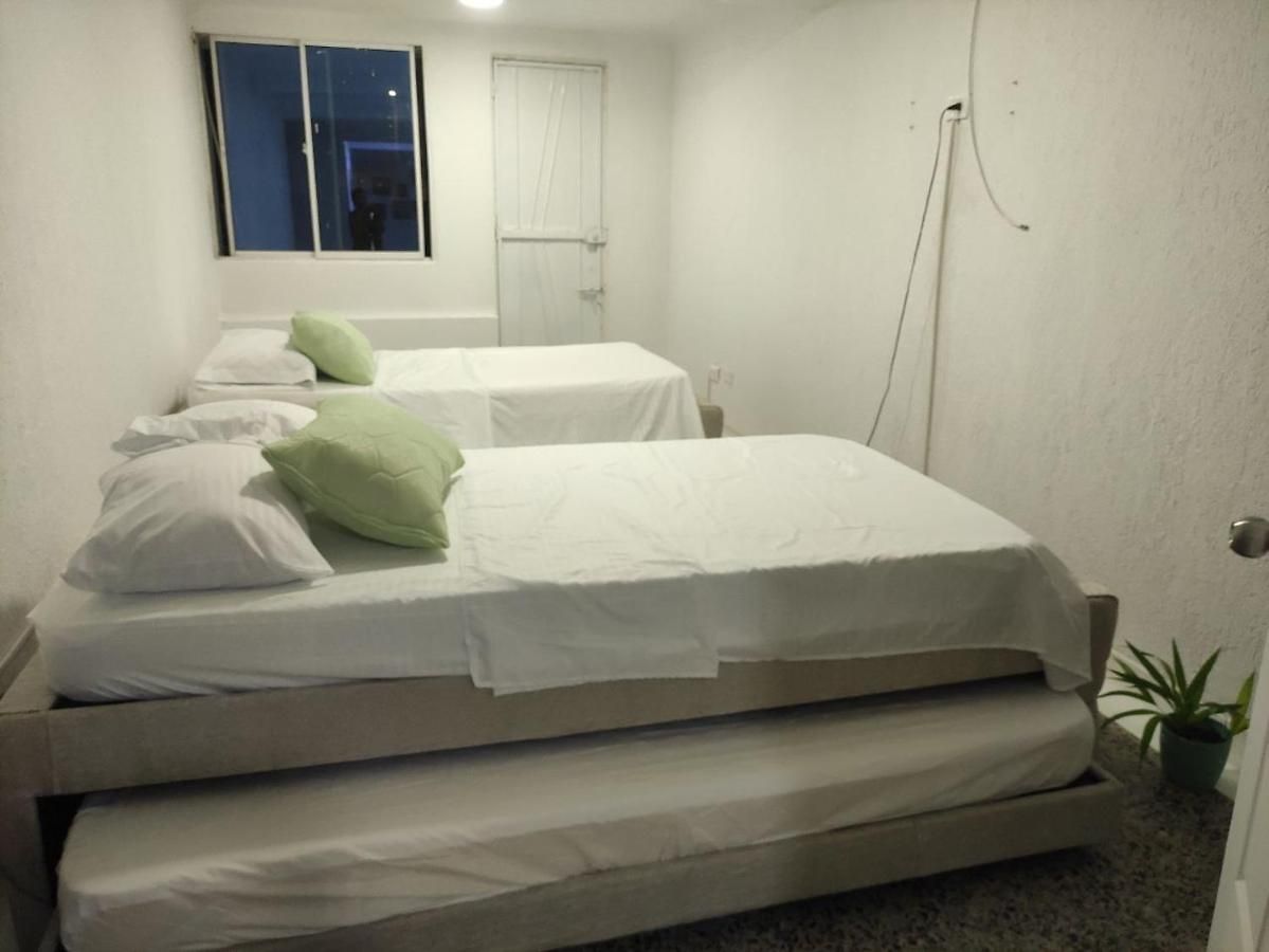 Apartamento Cartagena, Frente Al Mar Pensión