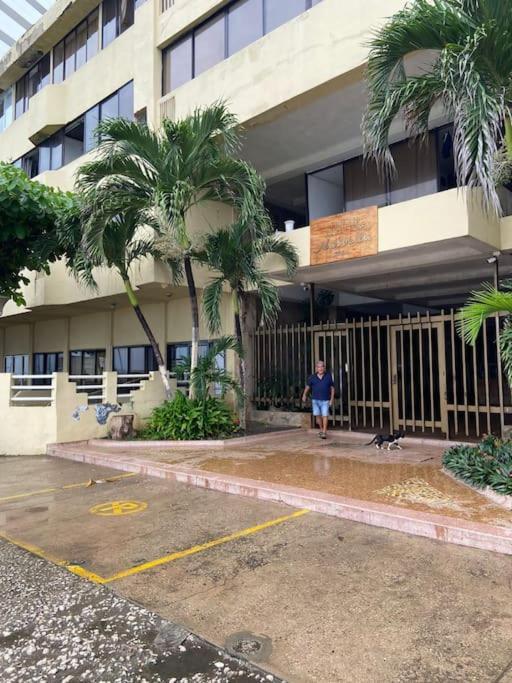 Apartamento Cartagena, Frente Al Mar *